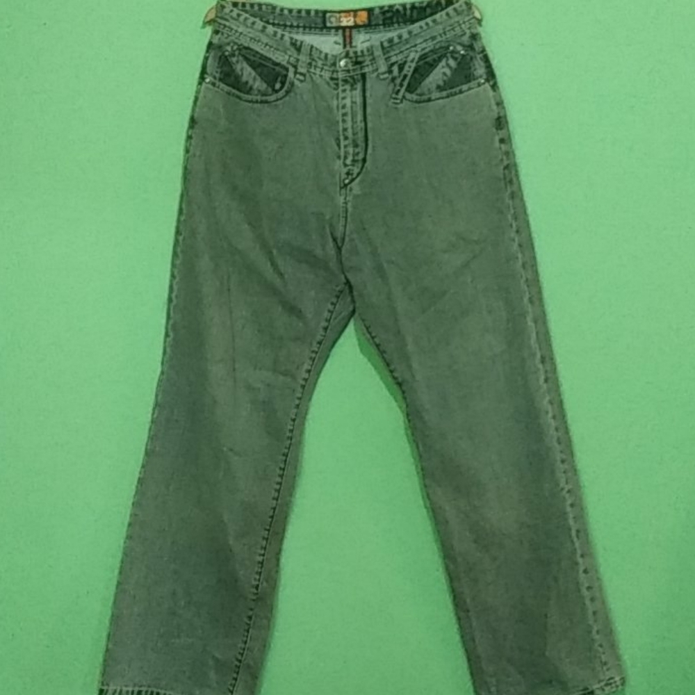 Akademiks Jeans W32 (Like New Condition)